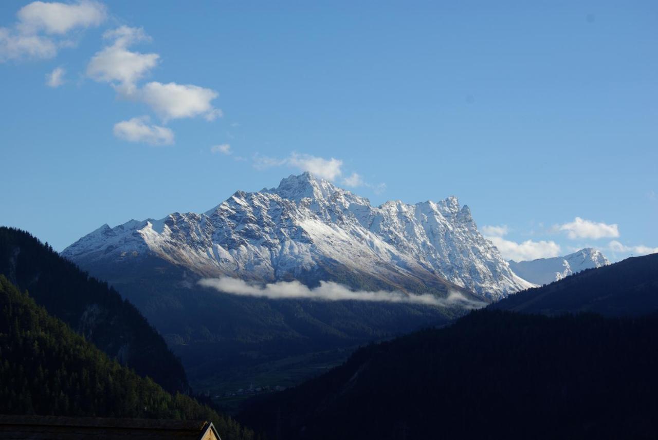 Haus Liaun 2 Appartement Brienz  Buitenkant foto